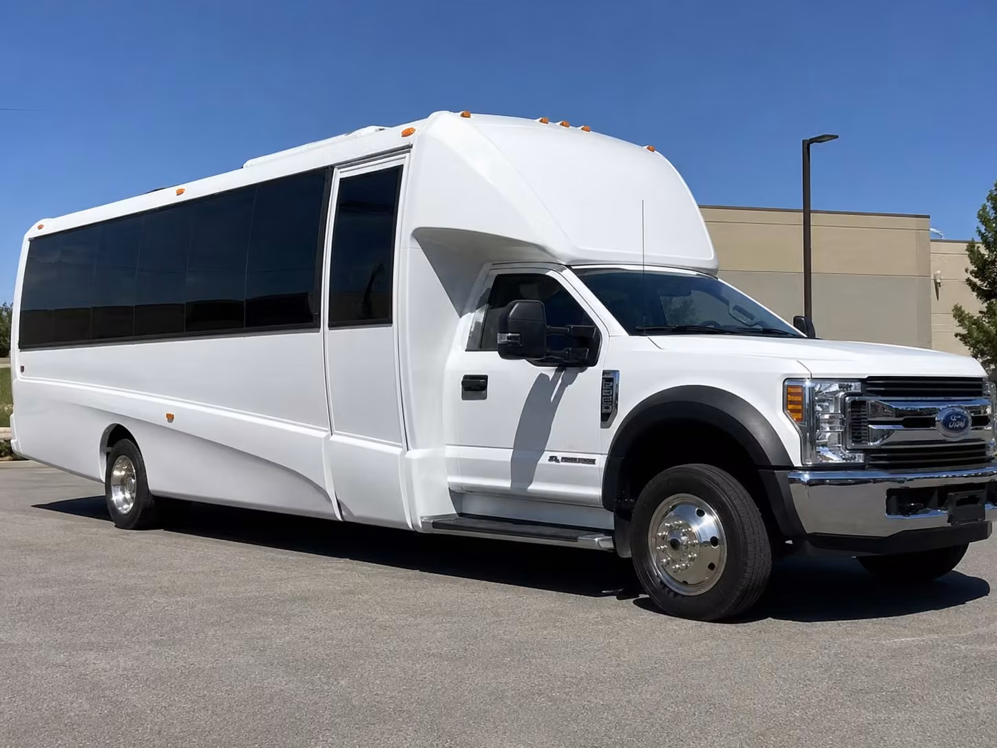 20 passenger minibus
